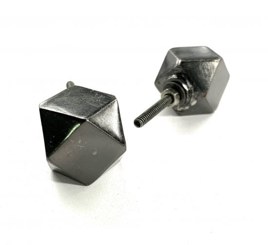 Black metal button knob – knob028 (Pack of 2) | Poignée bouton métal noir knob028 (Paquet de 2)