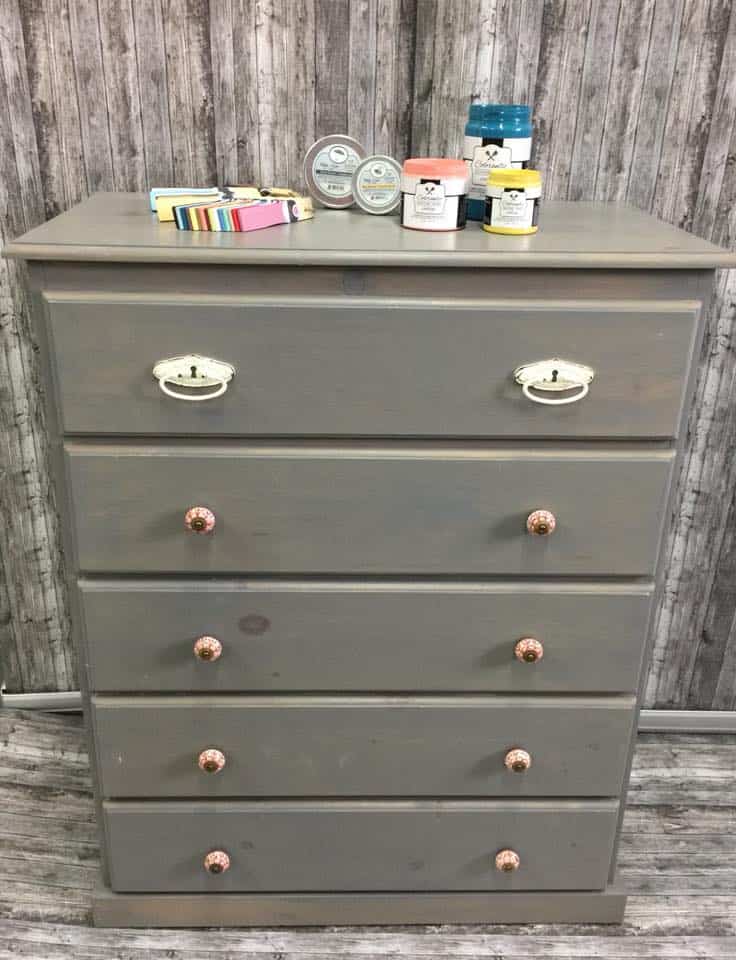 Grey Glaze Stain Colorantic Chalk Based Paint on Wood