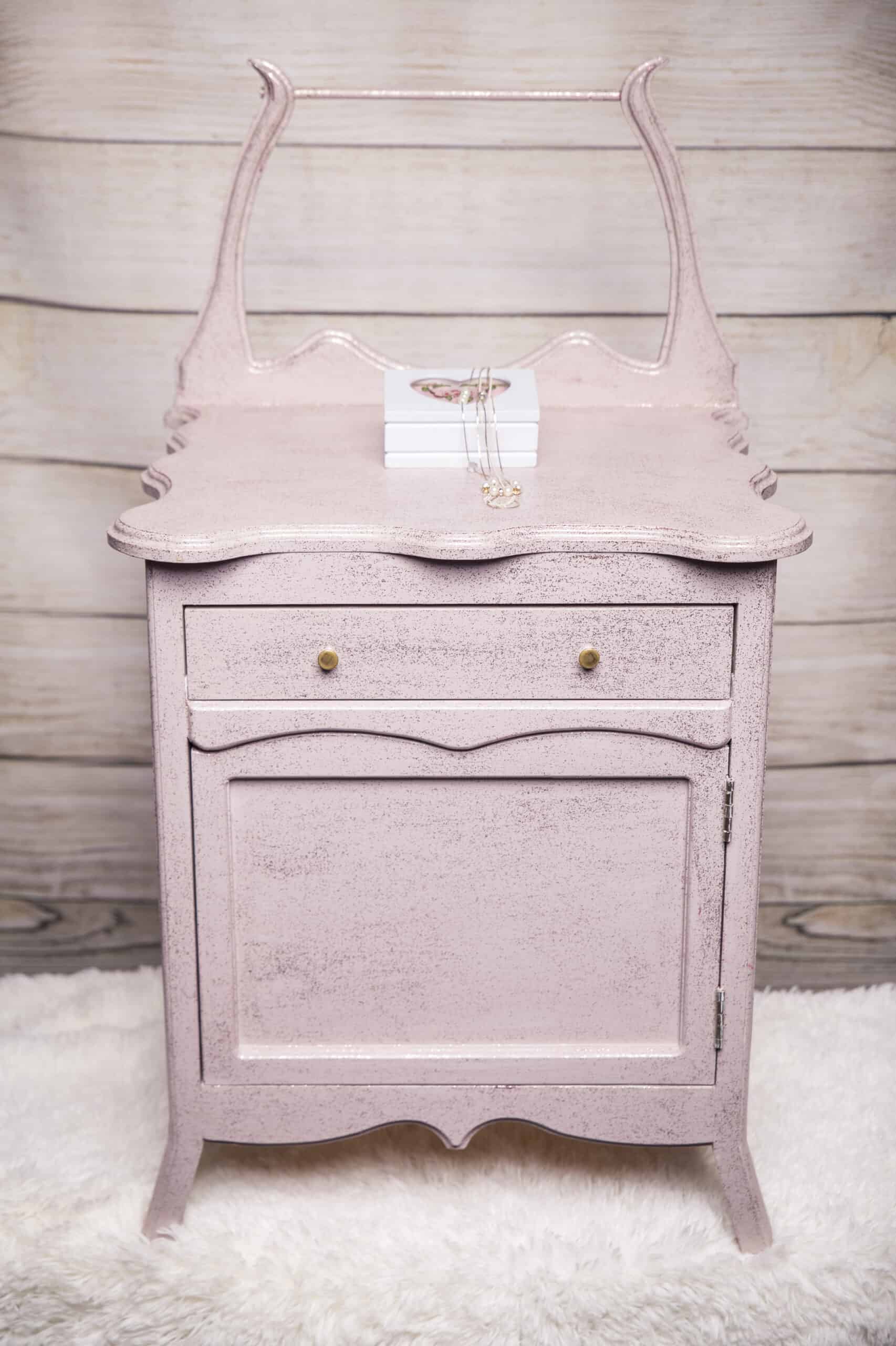 pink chalk based paint with glitter
