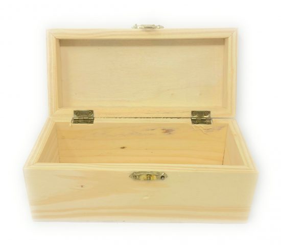 Wood box with latch – Small