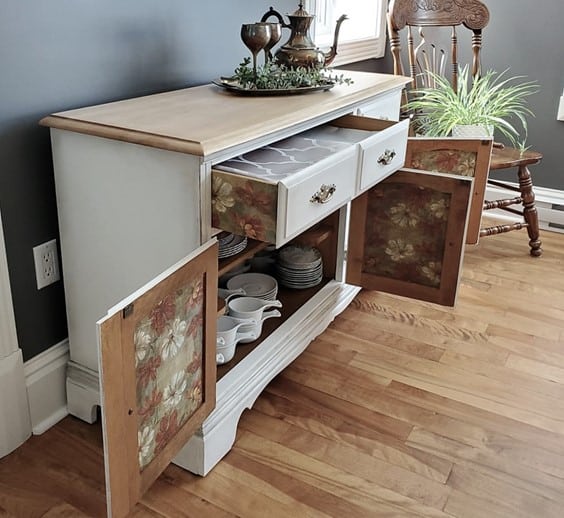 Upcycling a Buffet | Redoing a dining room