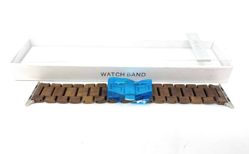 Colorantic walnut wooden watch band - closeup